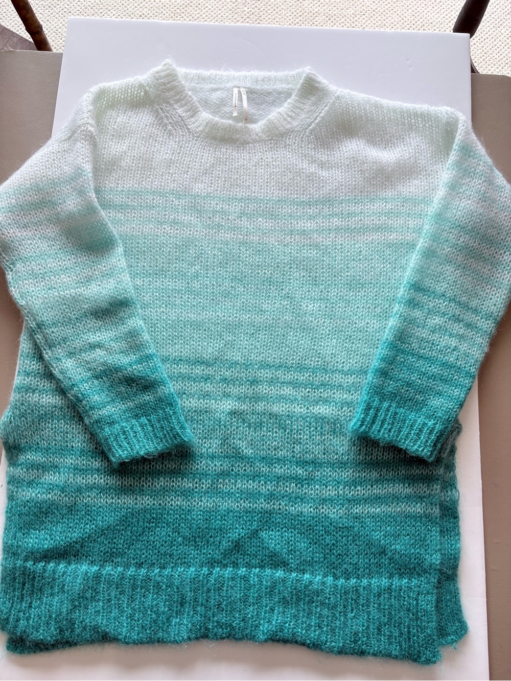 By anthropology Women's Aqua Ombre Crewneck Sweater - wool loose knit F105